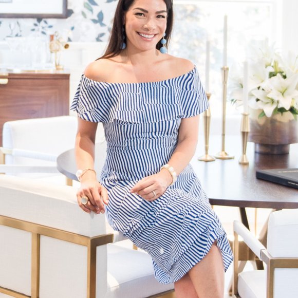 Off-the-shoulder blue dress - Picture 2 of 2